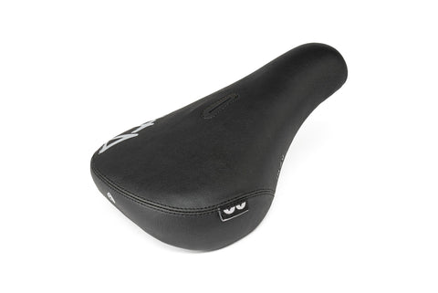 Void Pivotal Seat