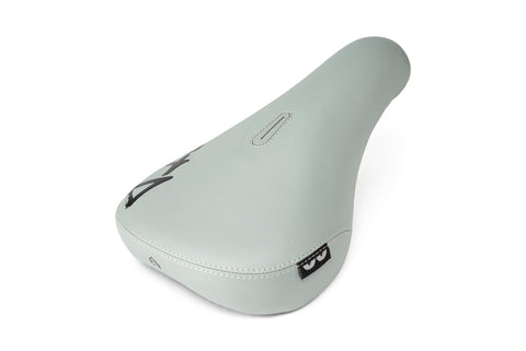 Void Pivotal Seat